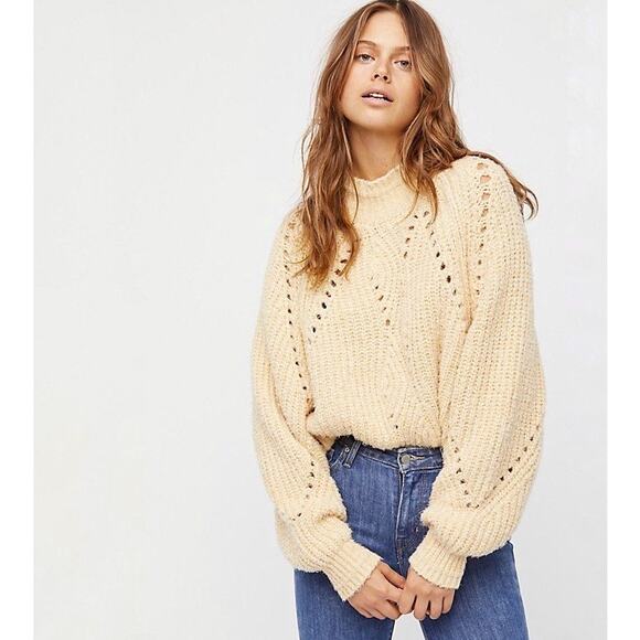 Free People Timbers Sweater Beige Cropped Boxy Mock Neck Size Medium - Picture 1 of 14